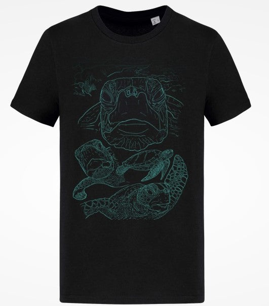 T-shirt façonné en france en coton biologique peigné noir avec comme dessin au trait imprimé dessus représentants des tortues de mers